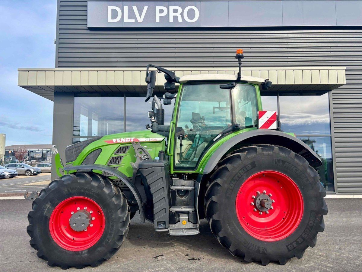 Fendt 716 Vario Power Plus Tractor €120,000