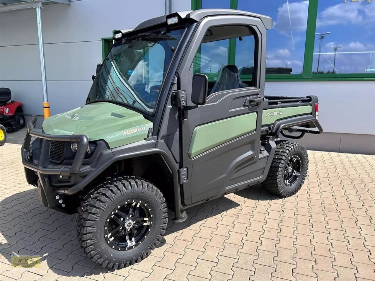John Deere 835 Pièce 33 193 €