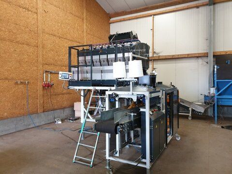 E-FARM: kmk rinnenwaage, kombinationswaage, wk07 7 rinnen - Vegetable processing equipment - id JMCSDSI - €34,431 - Year of construction: 2025 - Germany