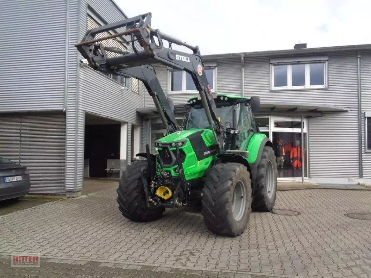 Deutz-Fahr AgroTron 6165.4 Traktor 75.500 €