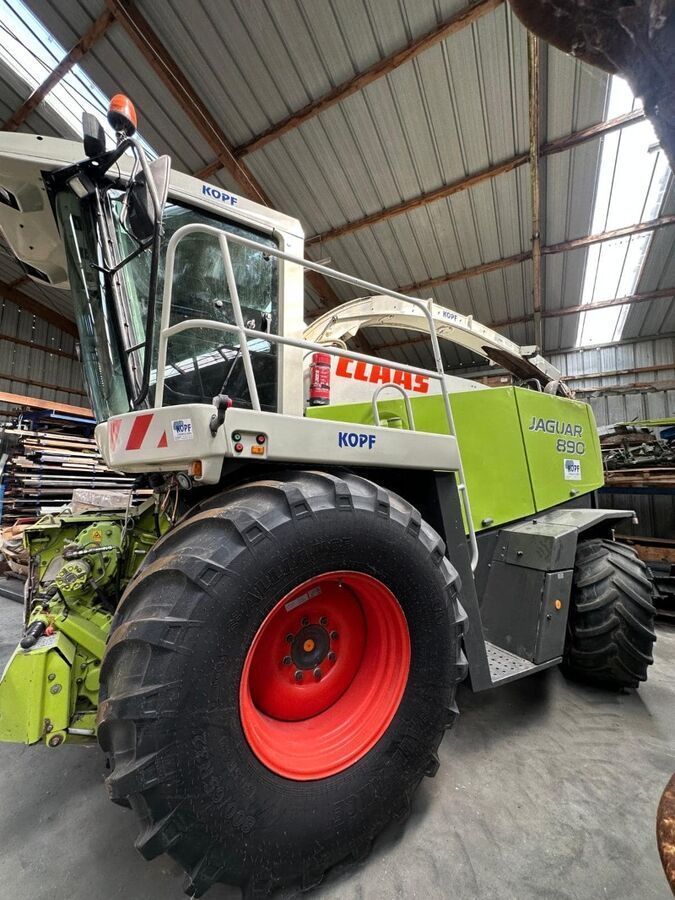 Claas Jaguar 890 Sieczkarnia samobieżna 69 000 €