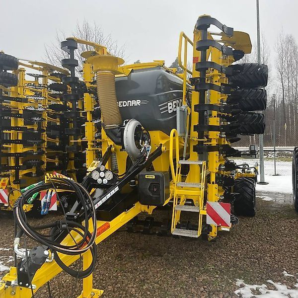 E-FARM: Bednar omega oo 6000 l - Drill - id NCB47LY - €68,000 - Year of construction: 2023 - Latvia