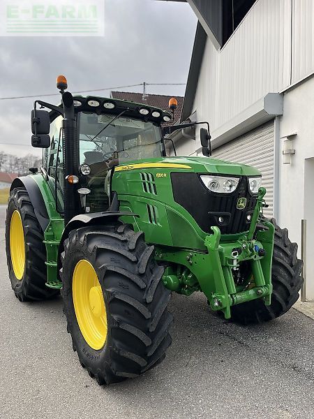 John Deere 6150 R Tractor €79,204