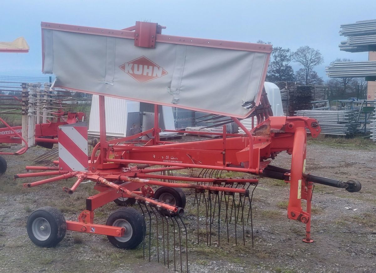 E-FARM: Kuhn andaineur ga 4321 - Faneuse - id EJH5RSW - 3 900 € - Année: 2011 - France