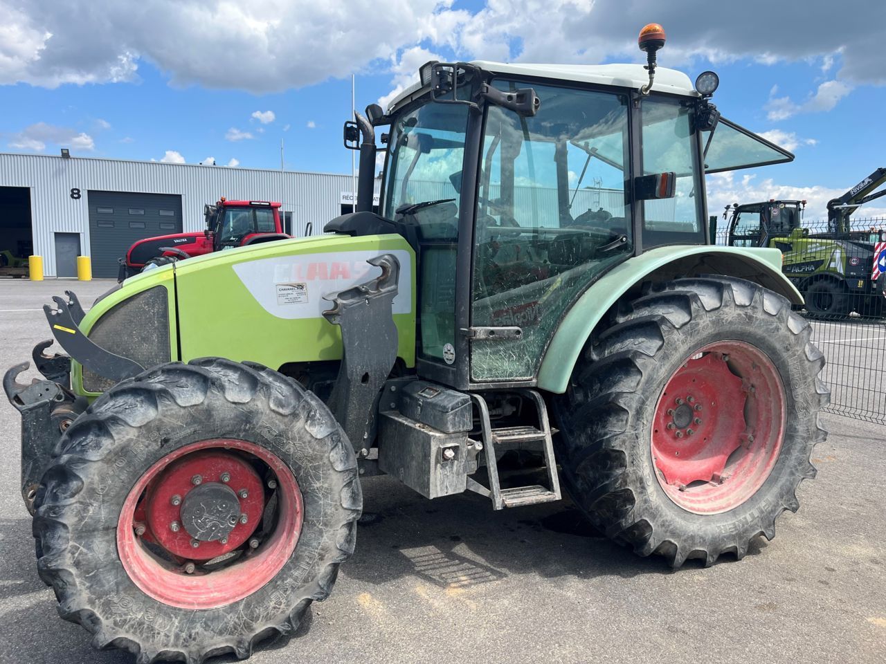 E-FARM: Claas Celtis 446 - Tractor - id ID7LWHS - €24,500 - Year of construction: 2009 - Engine hours: 6,900,Engine power (HP): 90,France