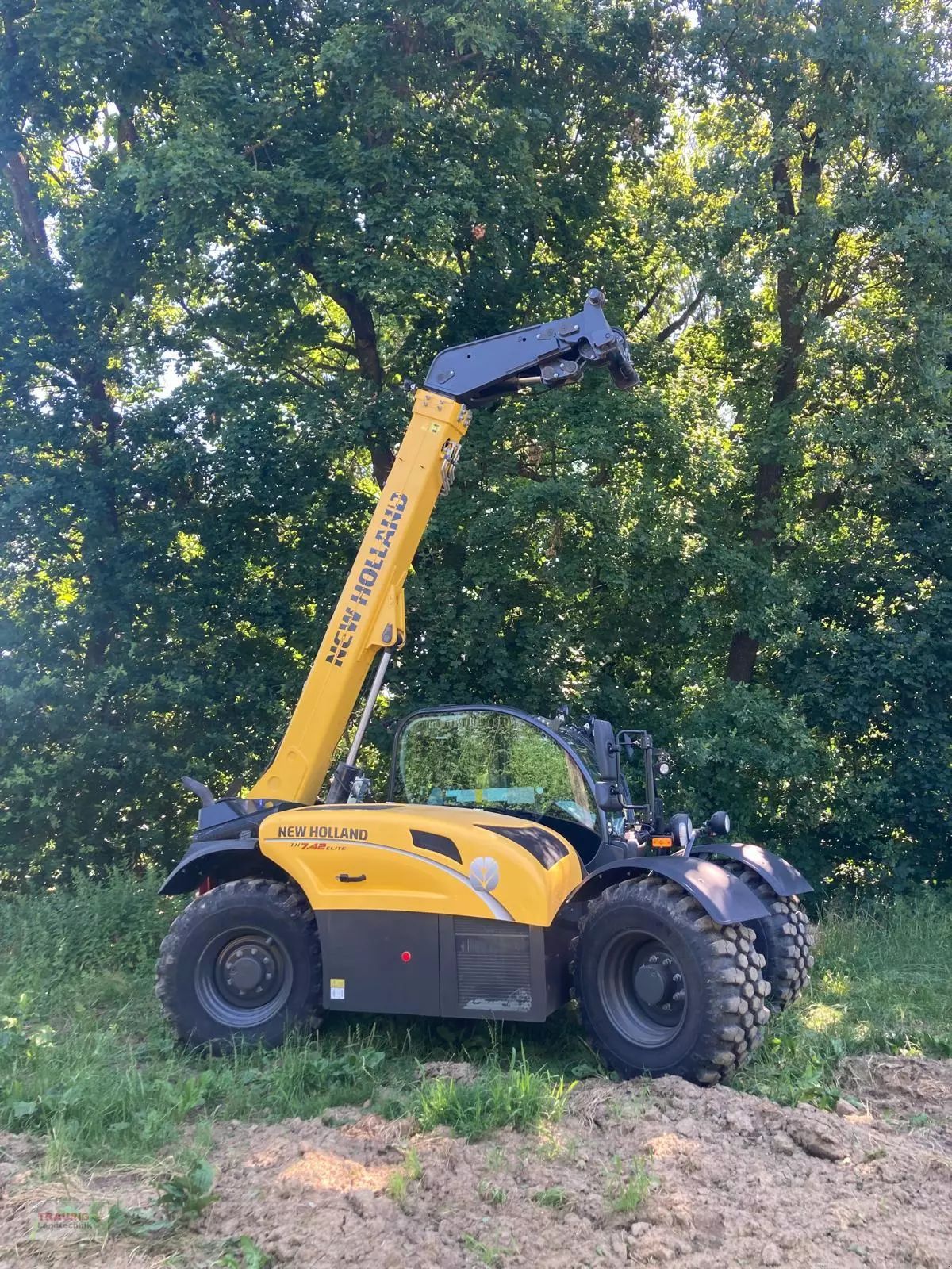 E-FARM: New Holland th 7.42 elite - Telescopici - id F1UDVFV - 74.500 € - Anno di costruzione: 2023 - Ore: 950,Potenza del motore: 140,Germania