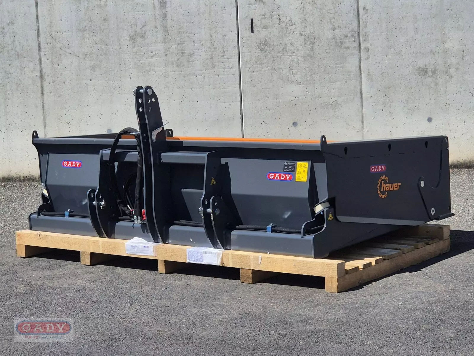 E-FARM: hauer kippmulde 2200 3-punkt - Anbaugerät - id UICHCID - 4.325 € - Österreich