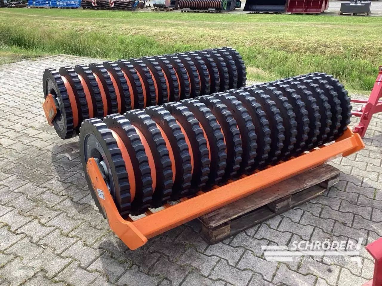 E-FARM: Amazone keilringwalze kwm 2001-600 - Sämaschine Sonstige - id PWNZENG - 7.000 € - Baujahr: 2025 - Deutschland