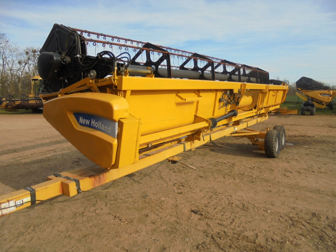 New Holland varifeed 1 header €18,000