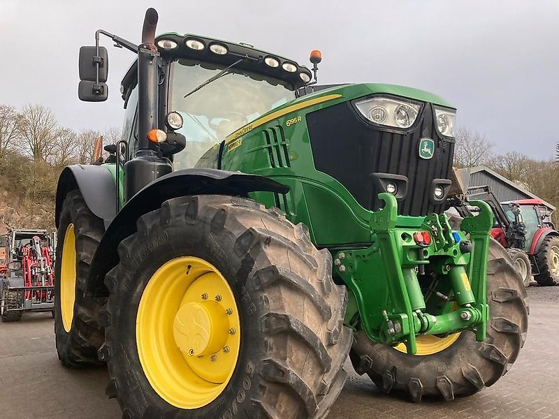 John Deere 6195 R Tractor €63,000