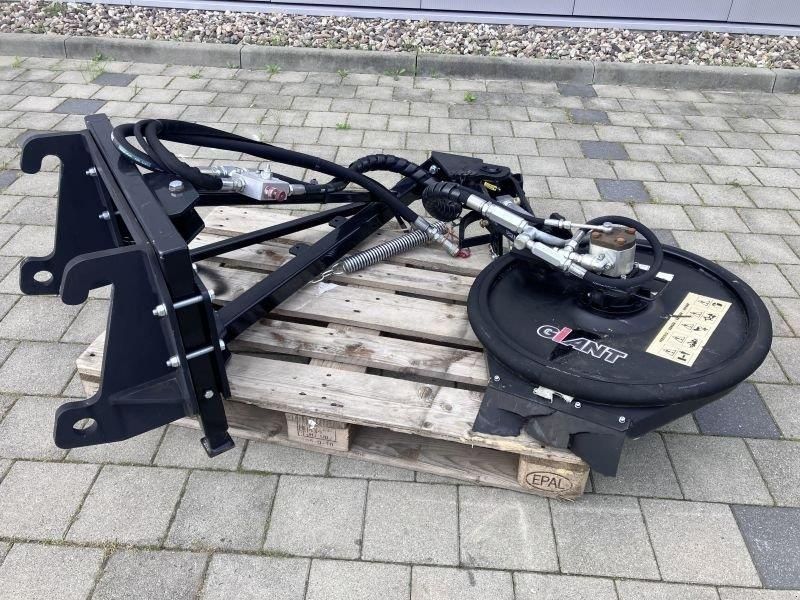 E-FARM: Giant unterzaun-mähgerät - Adjunto - id RLTJLXX - 4200 € - Año: 2022 - Alemania