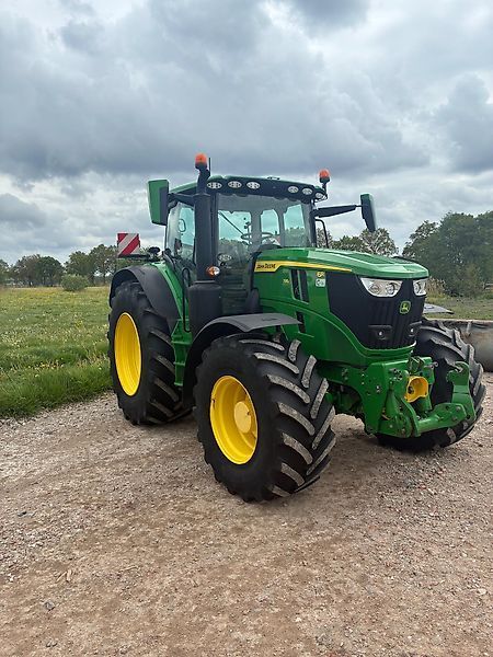John Deere 6R 195 Tractor €135,000