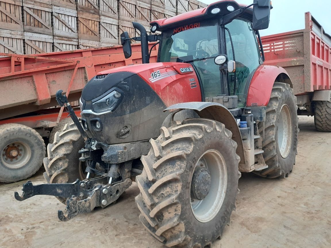 E-FARM: Case IH Puma 165 - Tracteur - id DCCUSJV - 96 000 € - Année: 2024 - Lecture du nombre d'heure: 450,Puissance du moteur (chevaux): 165,France