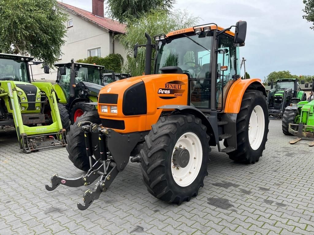 E-FARM: Renault Ares 626 RZ - Τρακτέρ - id MXXML4F - 20.495 € - Χρονία: 2002 - Μετρητής ωρών: 6.800,Ισχύς κινητήρα: 125,Πολωνία