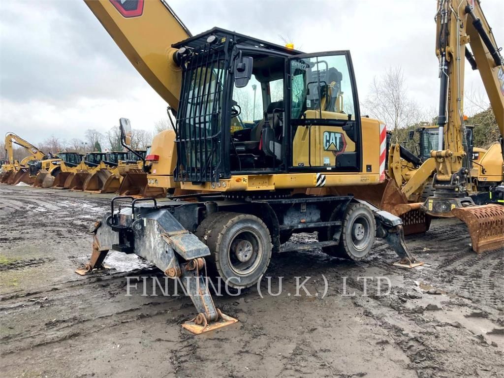Caterpillar mh3022 Wheeled excavator €132,397