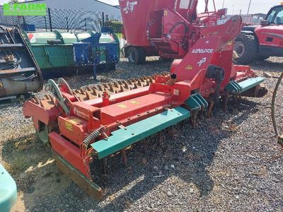 E-FARM: Kverneland H-Serie 3,00 - Power harrow - id AT9K4QK - €5,500 - Year of construction: 2011 - France