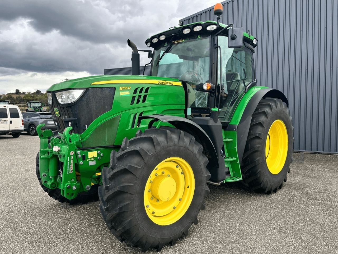 E-FARM: John Deere 6155 R - Tractor - id JNDXAF5 - 80.000 € - Año: 2016 - Horas: 1868,Potencia del motor: 155,Francia