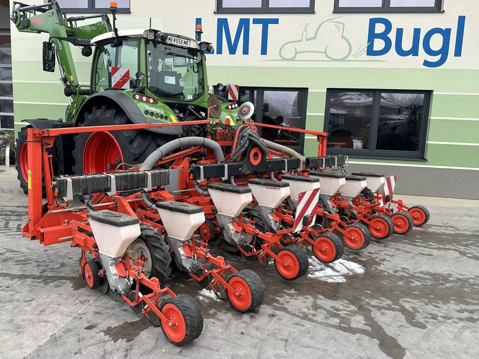 Kuhn planter 2 8-reihig Maszyna do siewu punktowego 18 407 €