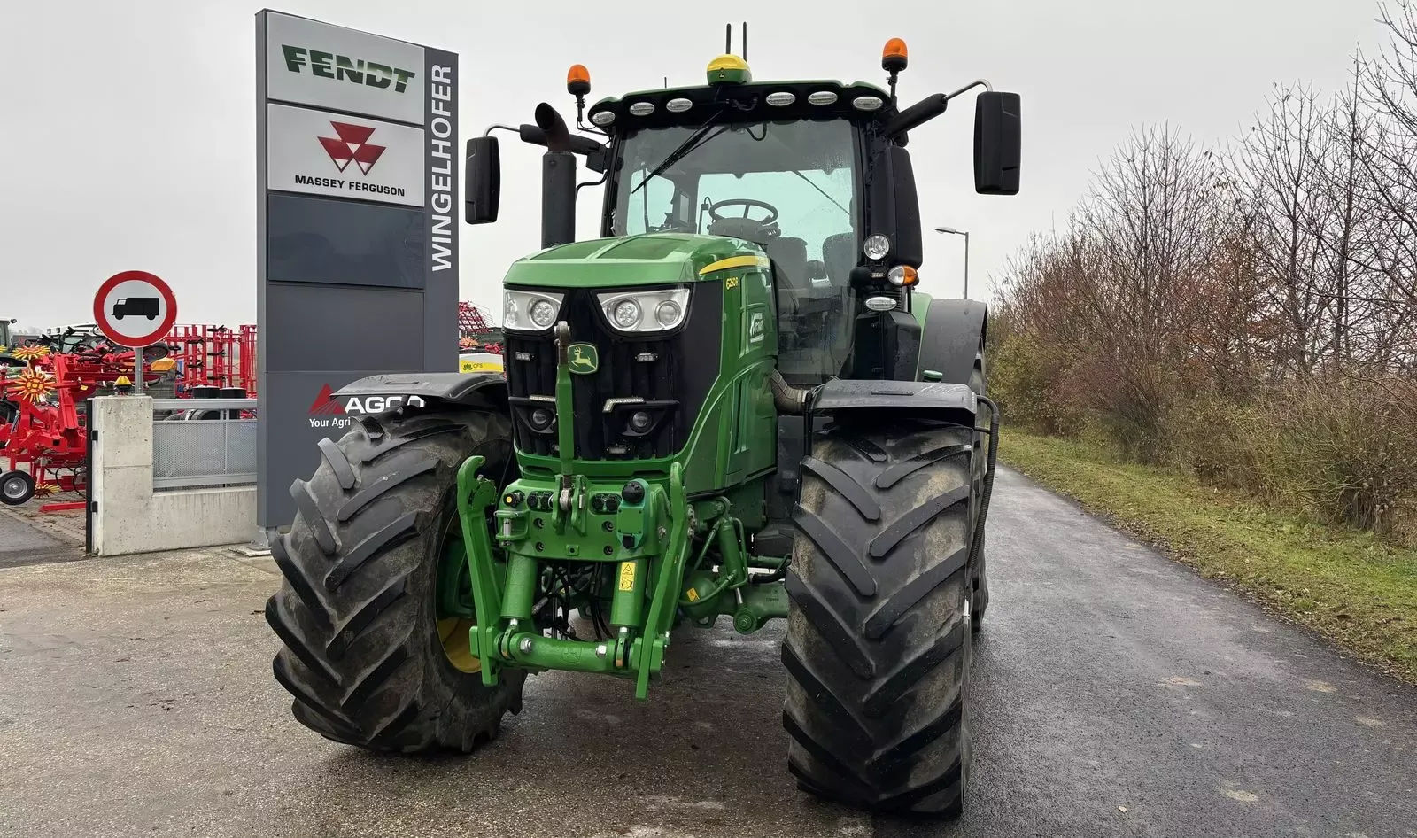 E-FARM: John Deere 6250 R - Traktor - id KJ6VLBF - 132.000 € - Produktionsår: 2020 - Motortimer: 4.400,Motoreffekt (HP): 301,Østrig