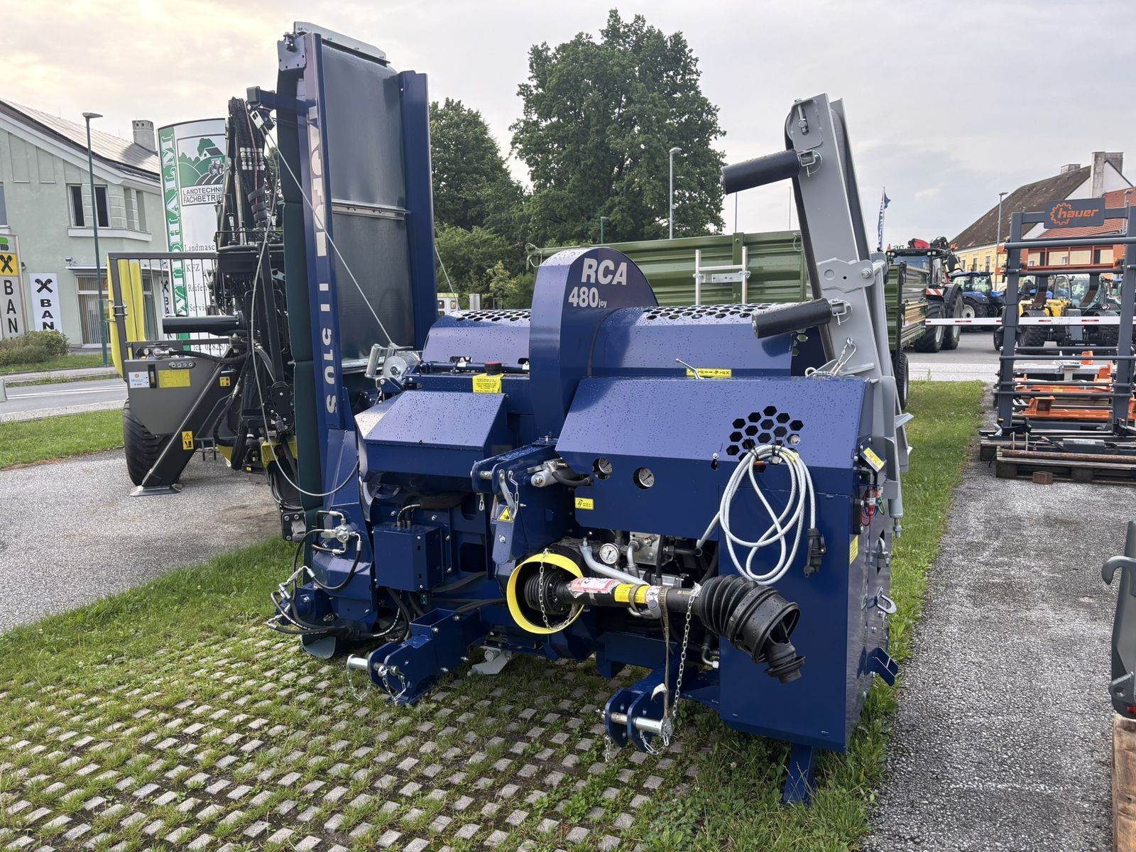 E-FARM: Tajfun rca 480 joy - Säge und Spalter - id M92XVVA - 24.084 € - Baujahr: 2024 - Österreich