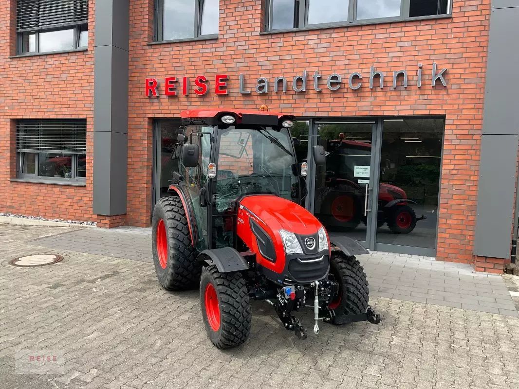 E-FARM: Kioti dk 6020 ch - Tracteur - id CNLWCQH - 39 650 € - Année: 2025 - Lecture du nombre d'heure: 45,Puissance du moteur (chevaux): 60,Allemagne