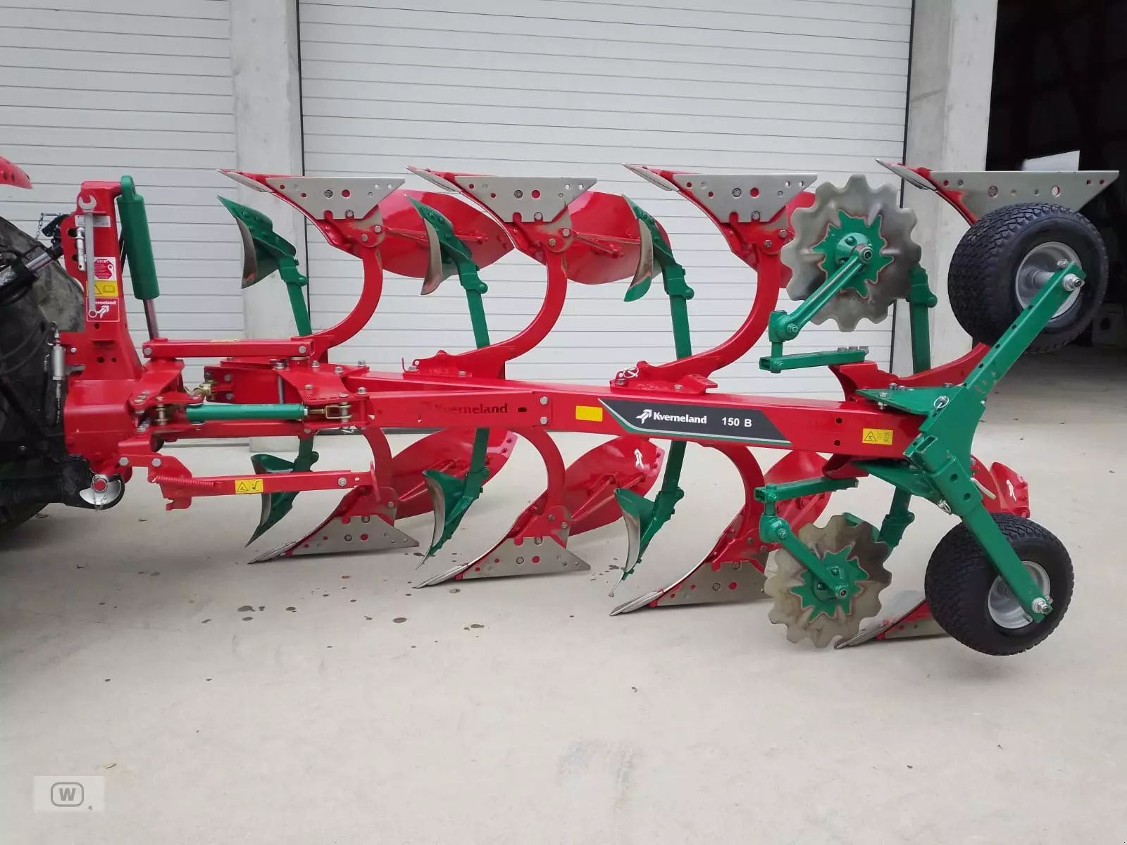 E-FARM: Kverneland 150 b - Plough - id IFCNC34 - €17,611 - Year of construction: 2022 - Austria