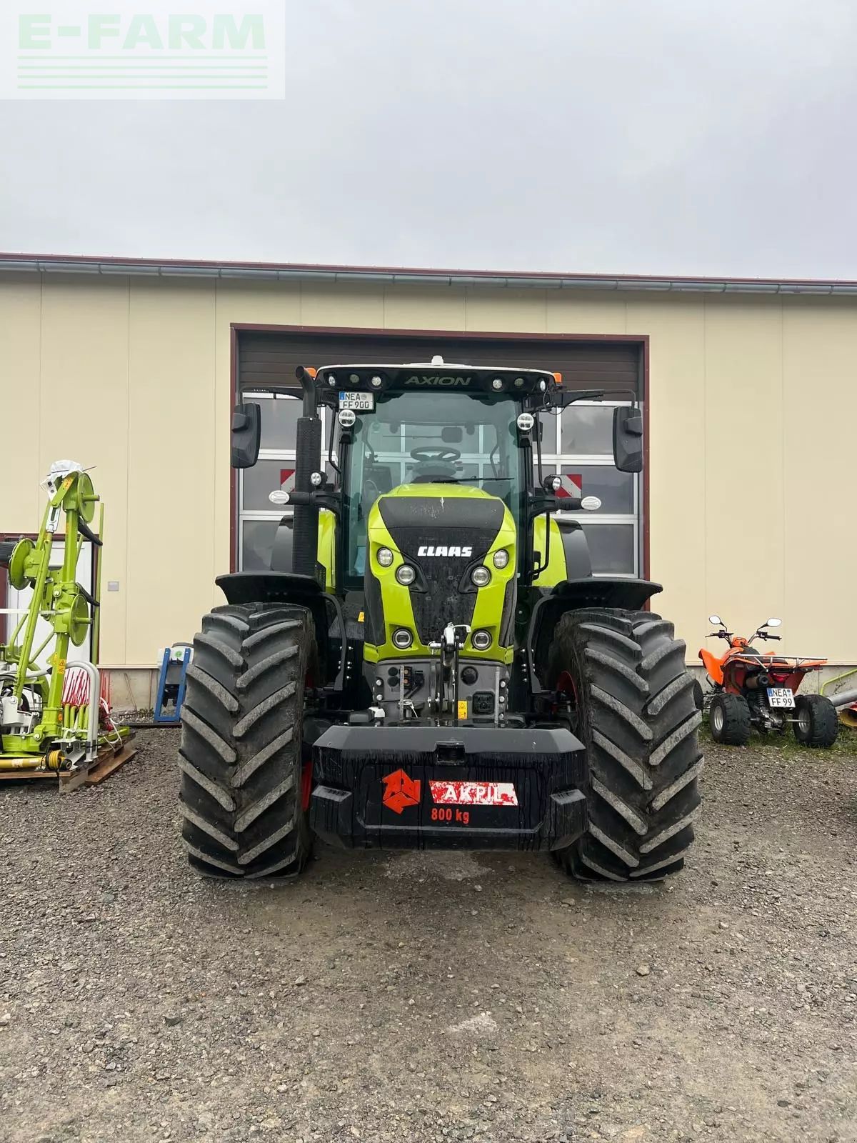 Claas Axion 870 CMATIC Traktori 179 000 €