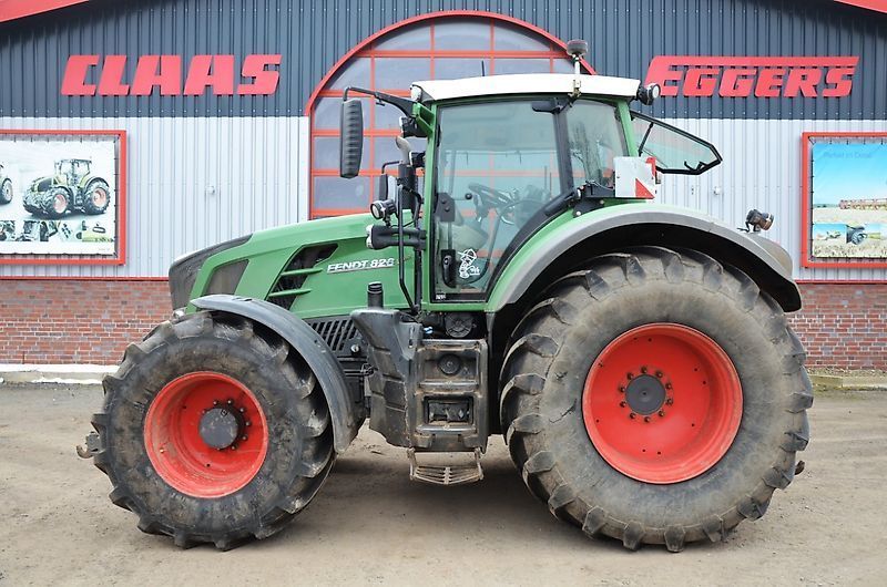 Fendt 828 Vario Trattore 63.000 €
