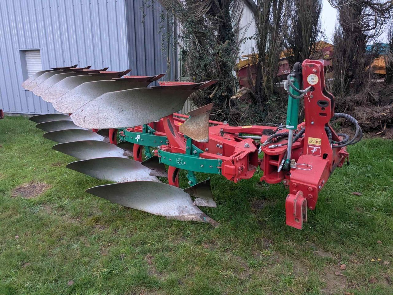 Kverneland EG 100/300 Plough €23,000