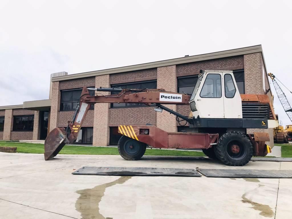 E-FARM: poclain ty45 - Pelleteuse sur roue - id DLPMKEL - 6 000 € - Année: 1970 - Pays-Bas