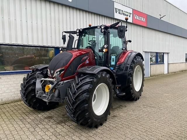 Valtra N 155 EA Tractor €116,500