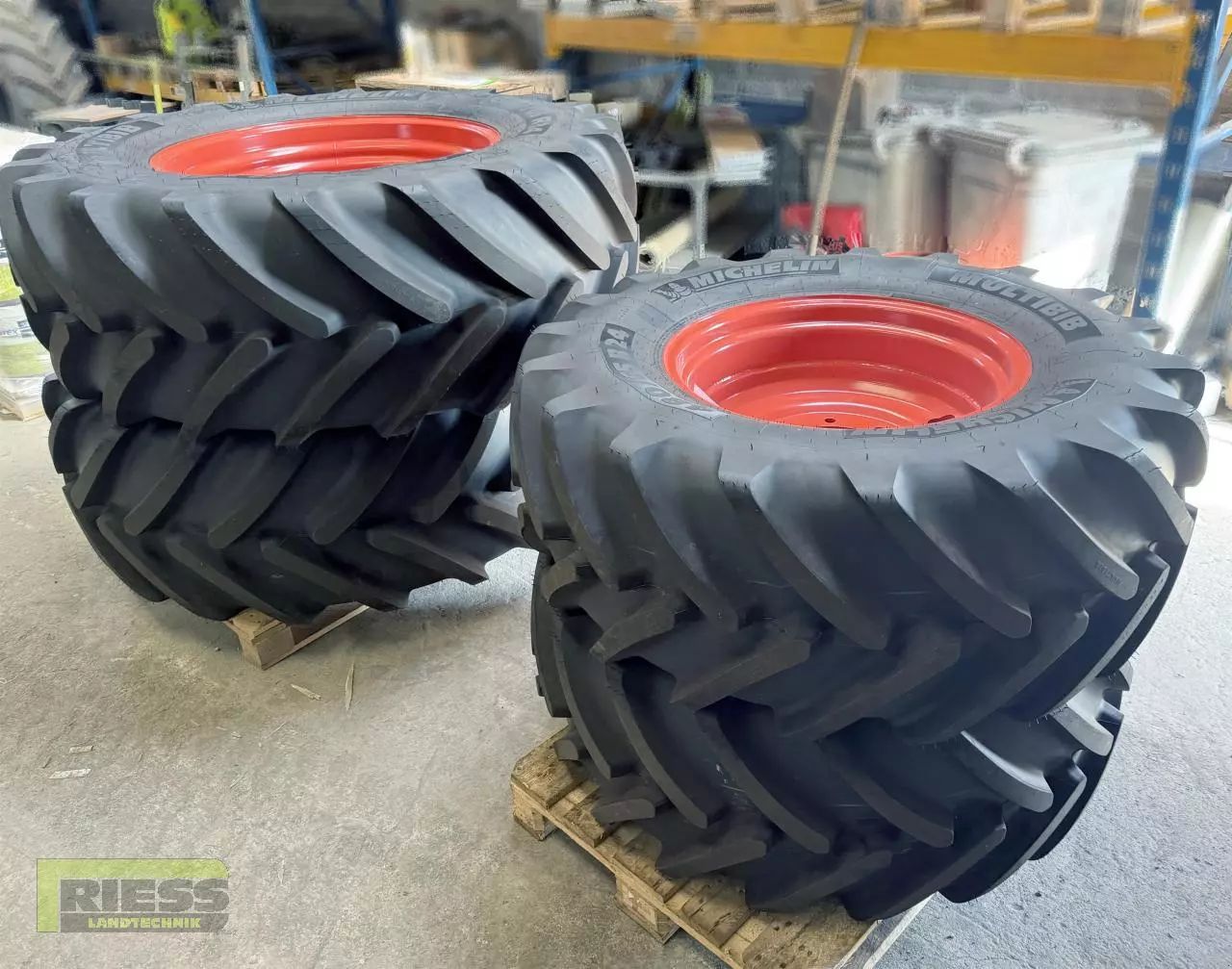E-FARM: MICHELIN 480/65r24 600/65r34 rädersatz arion - Wheel and track - id UGIRWLF - €7,890 - Year of construction: 2023 - Germany