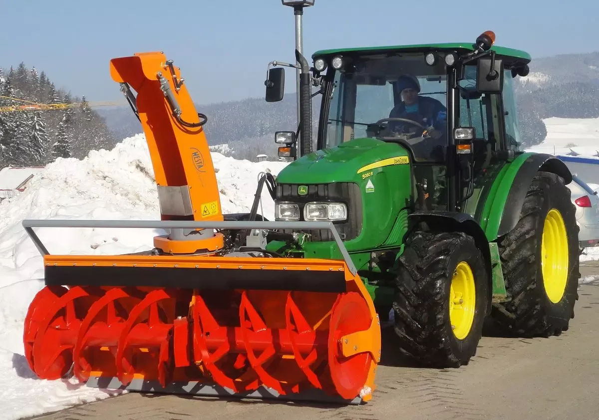 E-FARM: Westa 650/6570/7370 schneefräse traktor lindner aebi - Attrezzatura per servizio invernale - id M753SQR - 13.990 € - Anno di costruzione: 2023 - Austria