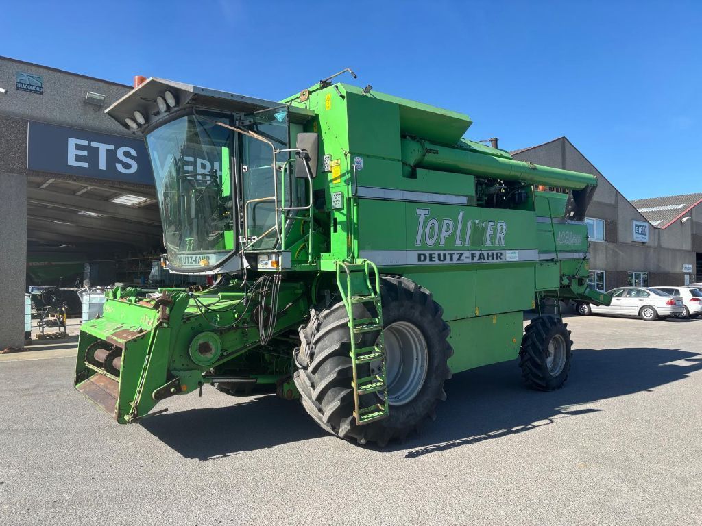 Deutz-Fahr 4080 HTS Topliner Mietitrebbia 20.000 €