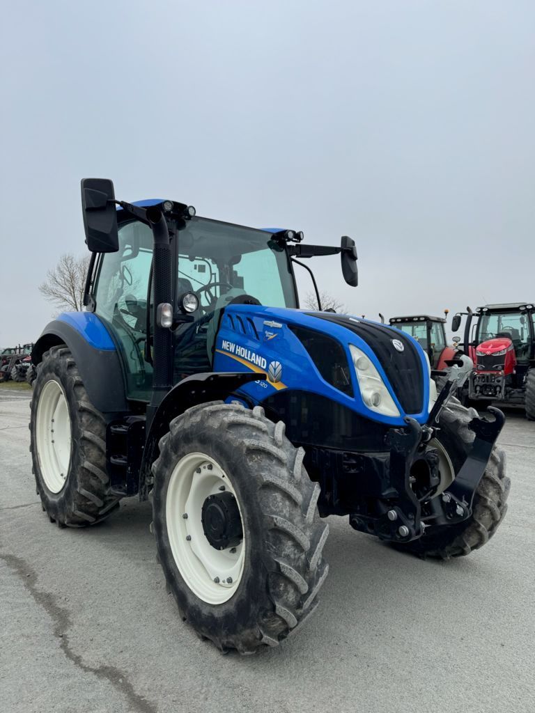 E-FARM: New Holland T5.120 AC - Traktor - id PXN1LYA - 80.000 € - Produktionsår: 2022 - Motortimer: 1.200,Motoreffekt (HP): 120,Frankrig