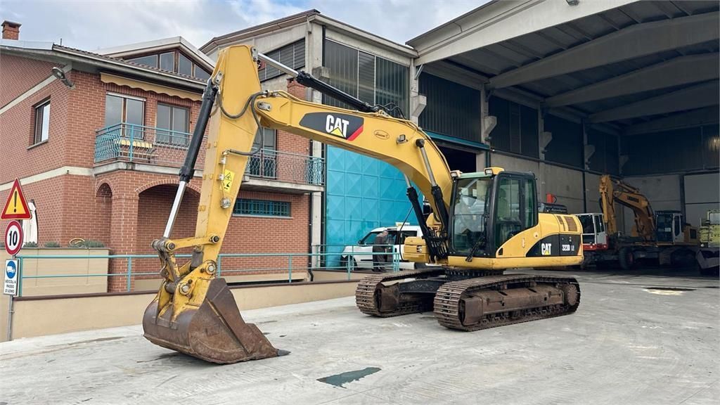 Caterpillar 323d Excavadora de orugas 63.000 €