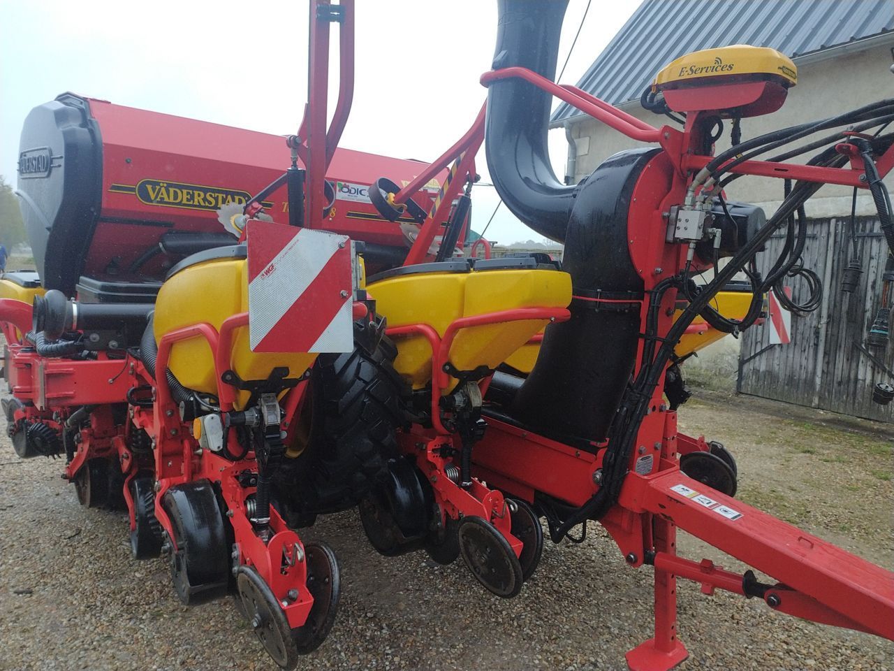 VÄDERSTAD tempo tpf8 Precision drill