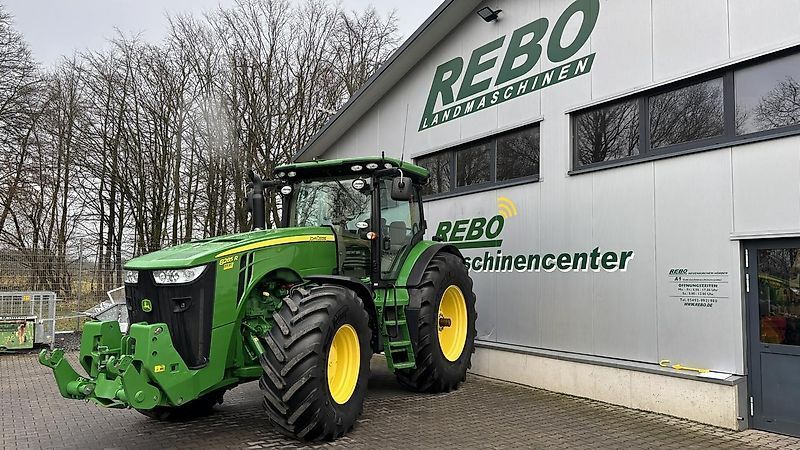 E-FARM: John Deere 8285 R - Traktor - id VQGMYGA - 125.000 € - Baujahr: 2012 - Abgelesene Motorstunden: 5.450,Motorleistung (PS): 320,Deutschland