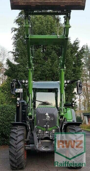 Fendt 311 Vario Tractor €122,000
