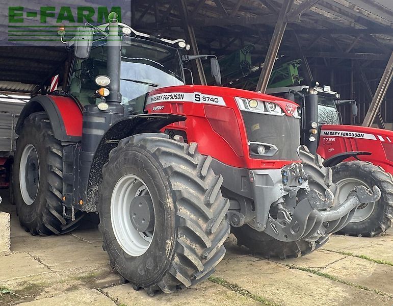 Massey Ferguson 8740 S Traktor 99.900 €