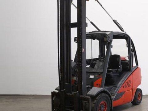 E-FARM: Linde h 30 t evo 393-02 - Chariot élévateur - id UNTJZKX - 10 900 € - Année: 2015 - Lecture du nombre d'heure: 9 106,Allemagne