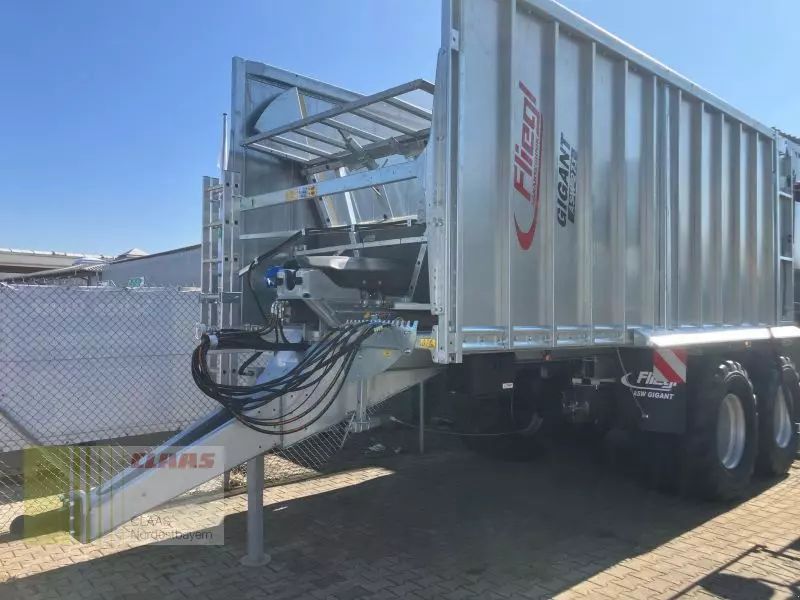 E-FARM: Fliegl gigant asw 271 compact fox - Lade-/Silierwagen - id TUYIGCJ - 49.555 € - Baujahr: 2025 - Deutschland