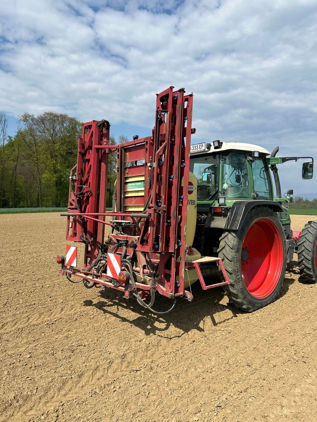 Hardi Pflanzenschutzspritze 12.000 €