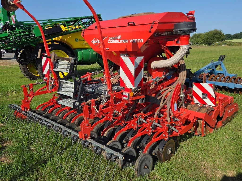 E-FARM: Kuhn Lc3500 - Semoir - id 8QRYFW8 - 24 000 € - Année: 2015 - France