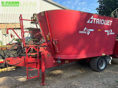 E-FARM: TRIOLIET Solomix 2 1200 VLH-B - Mixer feeder - id 5ESF57Q - €5,900 - Year of construction: 2014 - Germany