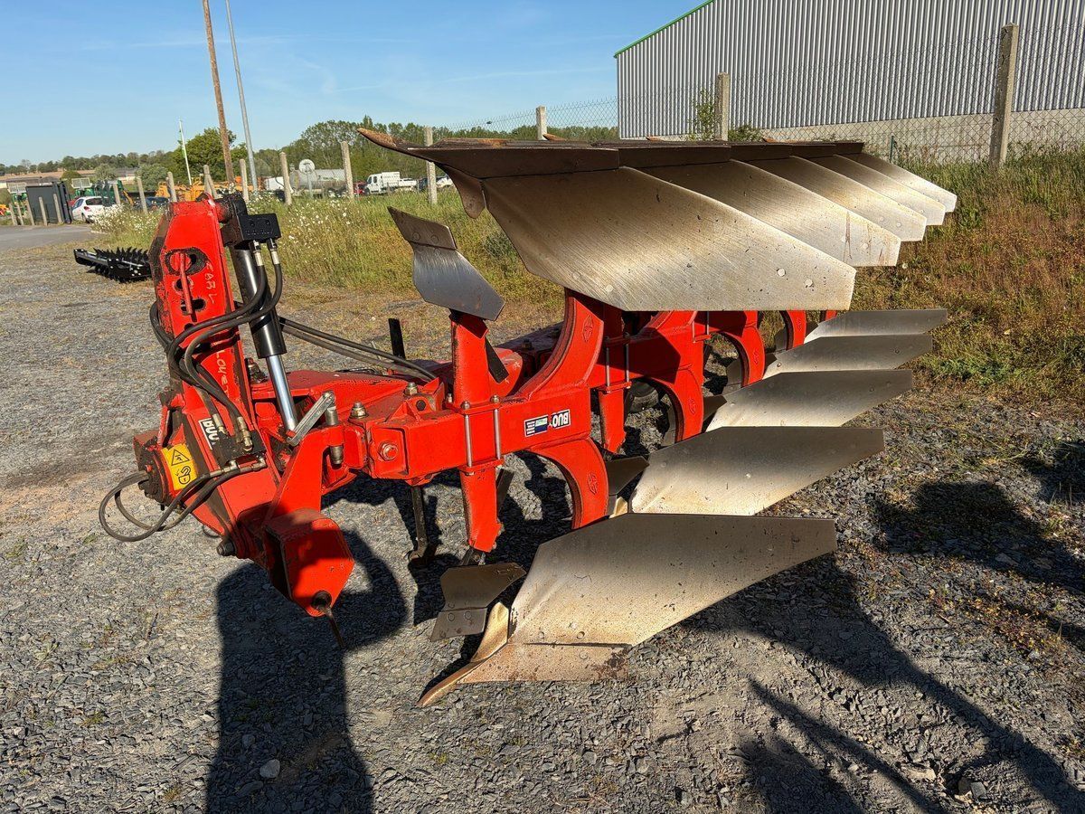 GREGOIRE BESSON rb41 . Charrue 7 000 €