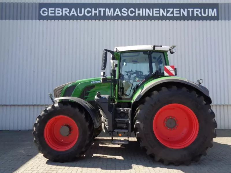E-FARM: Fendt 824 Vario ProfiPlus - Trattore - id NBMMNEP - 135.000 € - Anno di costruzione: 2020 - Ore: 4.914,Potenza del motore: 246,Germania