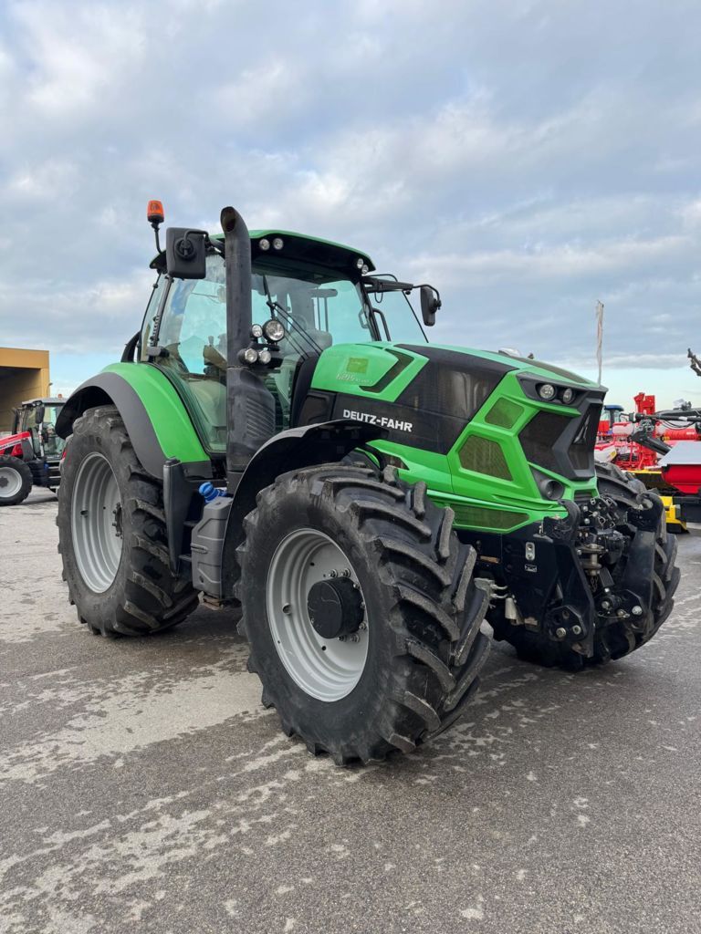 Deutz-Fahr AgroTron 6215 Trattore 85.000 €