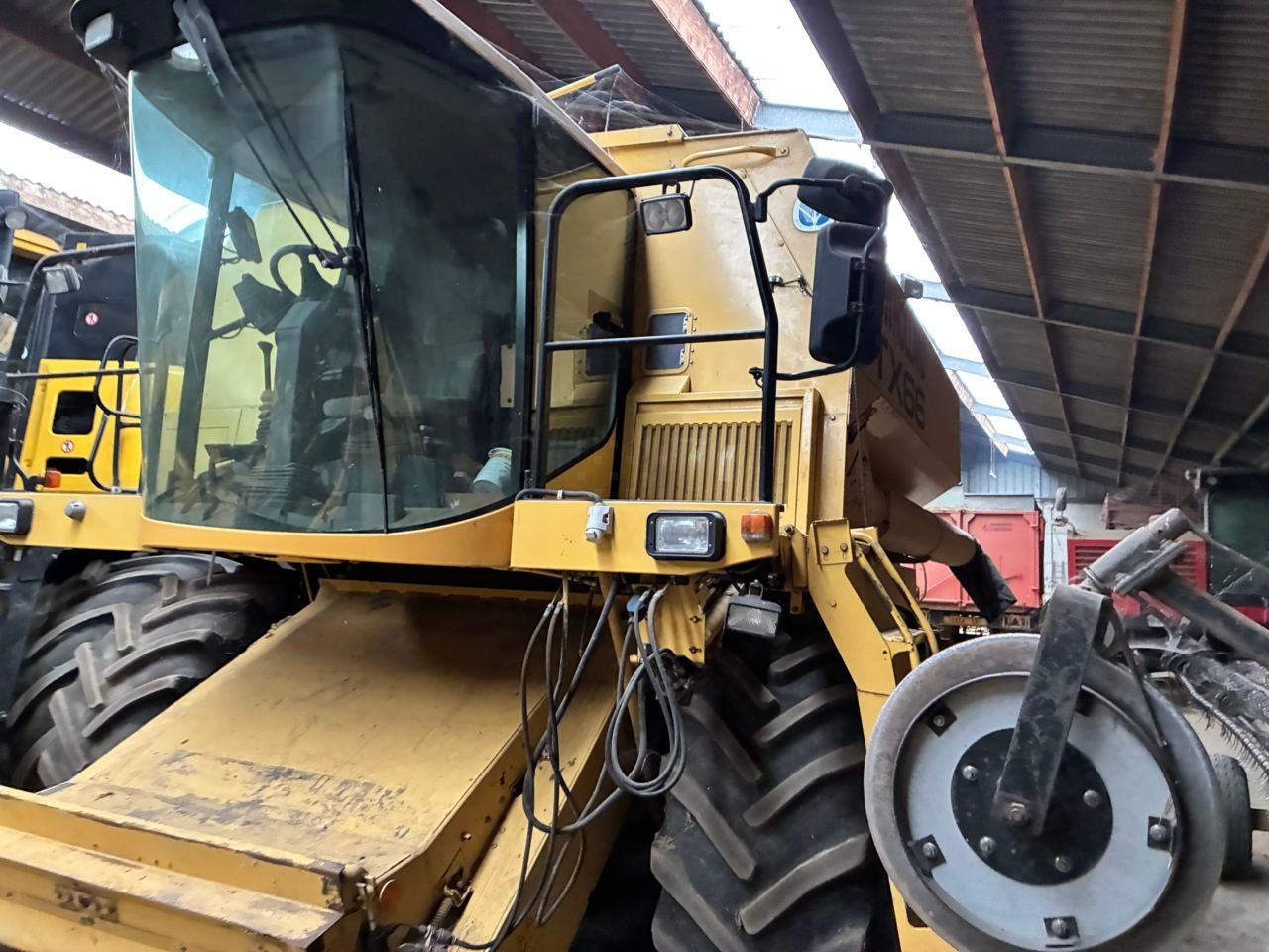 New Holland TX 66 Kombájn 35 000 EUR