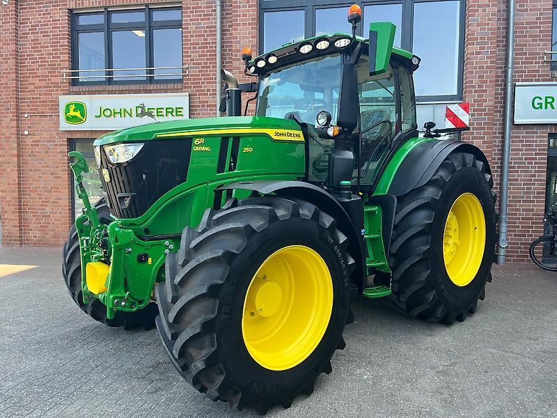 E-FARM: John Deere 6R 250 - Traktor - id Q7INEXK - 179.500 € - Produktionsår: 2023 - Motortimer: 1.830,Motoreffekt (HP): 301,Tyskland